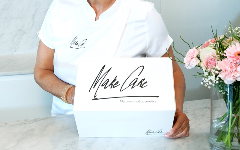 Make Care — personal cosmetics box